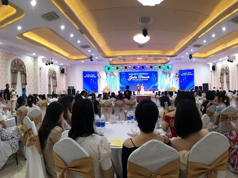 Nhà hàng Amor Palace