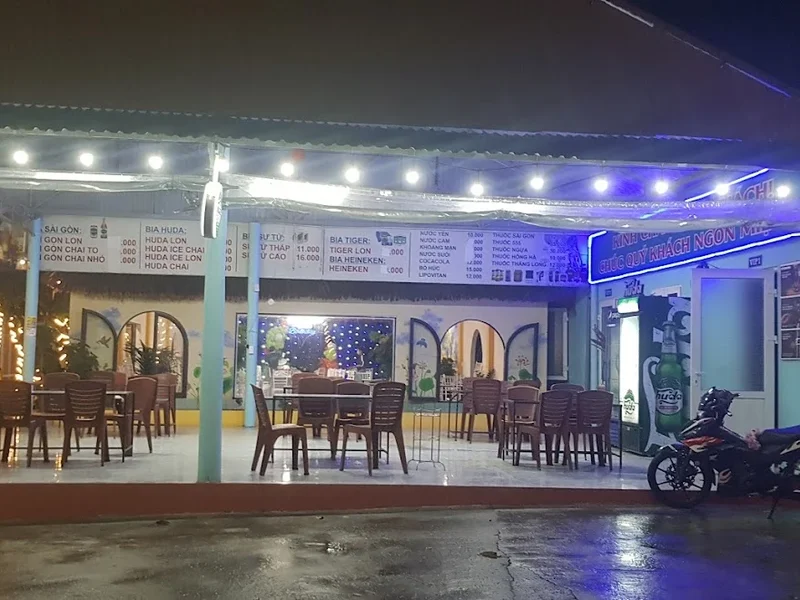 Nhà hàng sinh thái Hoàng Châu