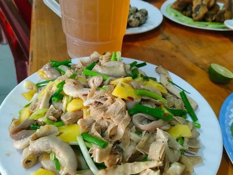 Quán nhậu - Tâm Hà 68