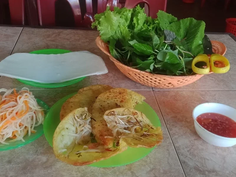 Quán Bánh Xèo Cô Năm