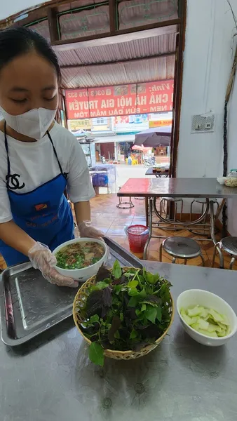 Bún Chả Hà Nội Gia Truyền