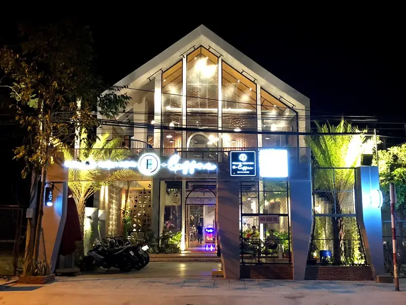 Trung Nguyên E- coffee ( Đầu giồng - Trần Đề)