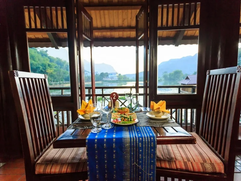 Bó Luông Restaurant