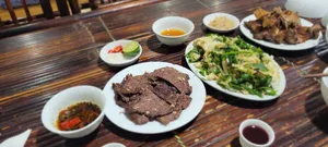 quán cơm tại Điện Biên