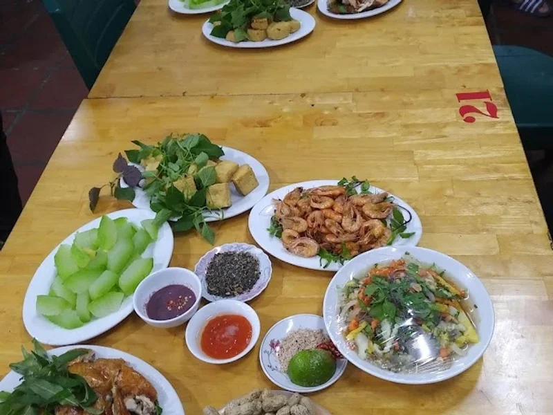 Nhà hàng Bia Phố Núi