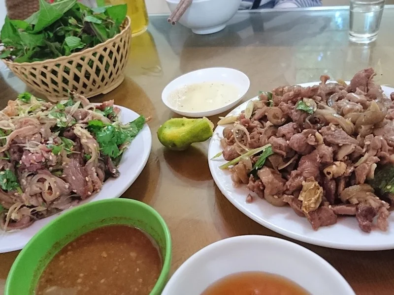 Nhà hàng Tô Hải Yến