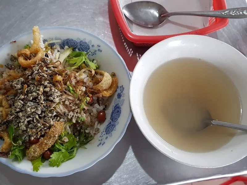 Bánh Canh Cá Lóc O Hoa