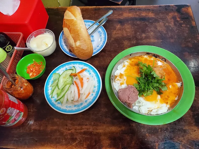 Bánh mì chảo Dì Nữ