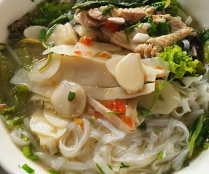 quán bún cá tại Bình Dương