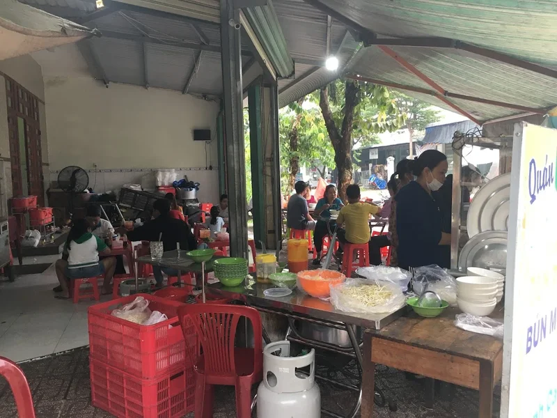 Bún riêu Cây Trứng Cá