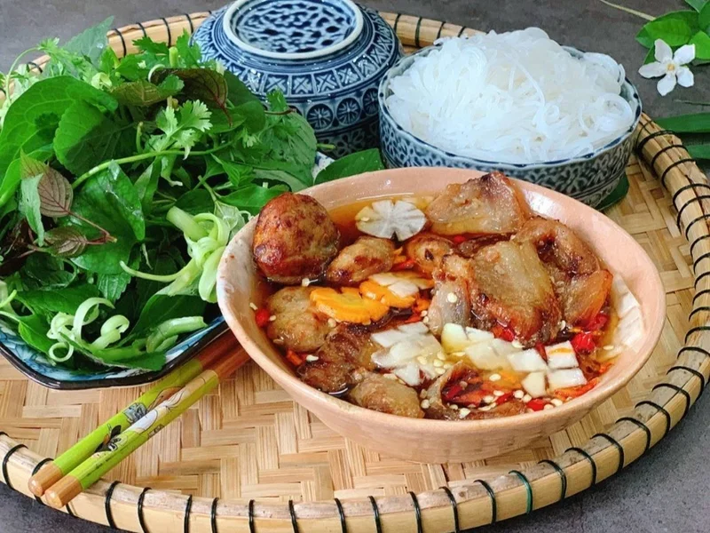 Bún Cá Rô - Cơm Gà 86