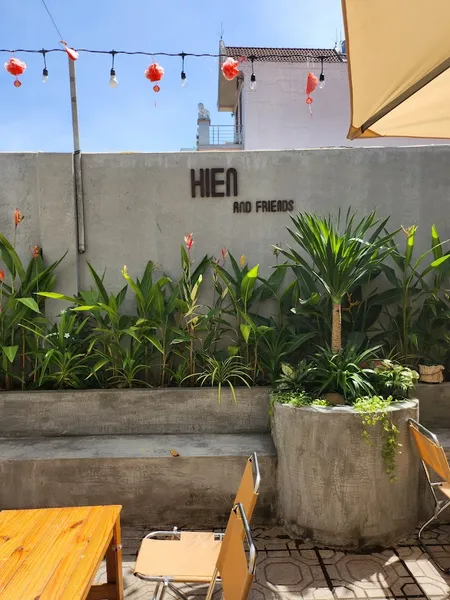 Tiệm Cafe Hiên