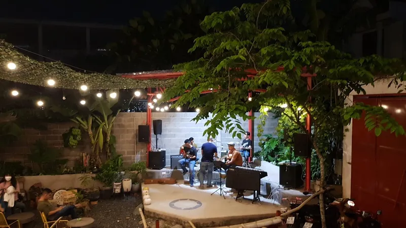Kohchin Cafe - Dĩ An