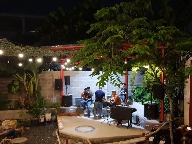 Kohchin Cafe - Dĩ An