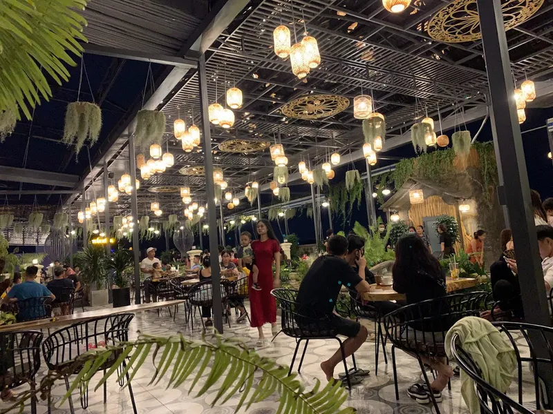 Bình Minh Ơi ! Cà phê sân thượng - điểm tâm cơm trưa