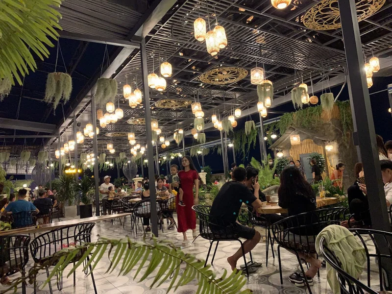 Bình Minh Ơi ! Cà phê sân thượng - điểm tâm cơm trưa