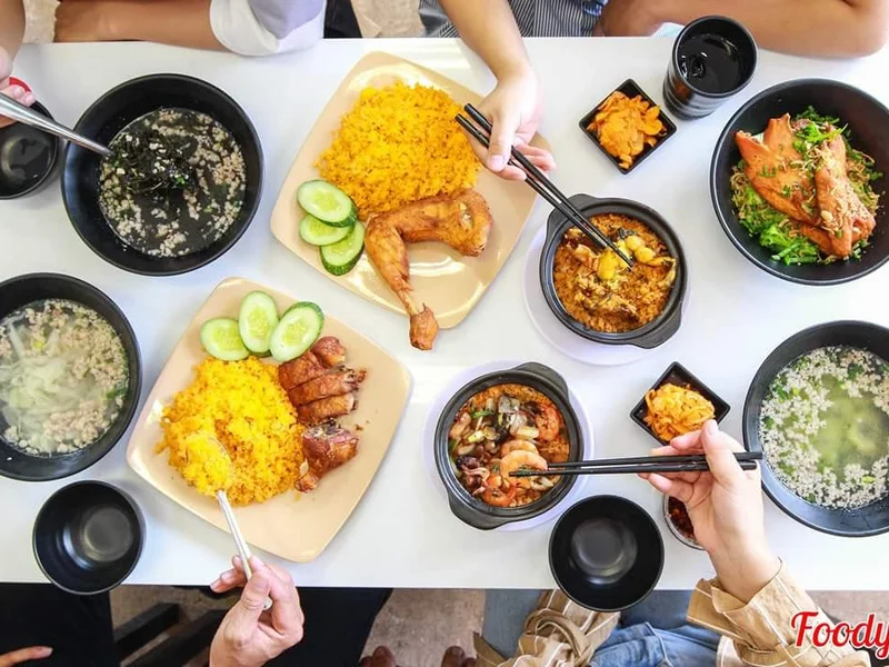 Tiệm Ăn Chợ Lớn