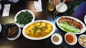 quán ăn trưa tại Thanh Khê Đà Nẵng