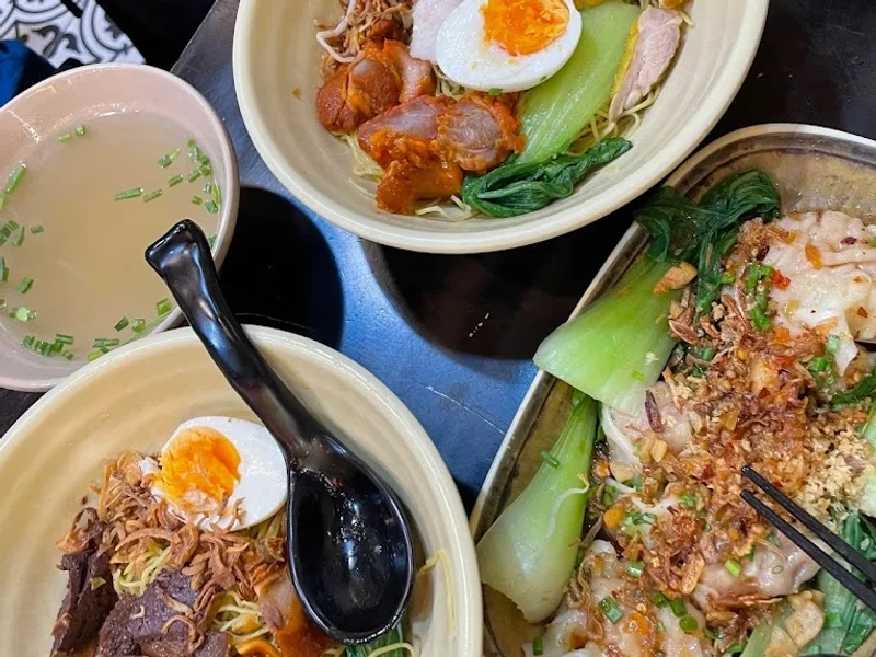 Tiệm Ăn Phúc Ký