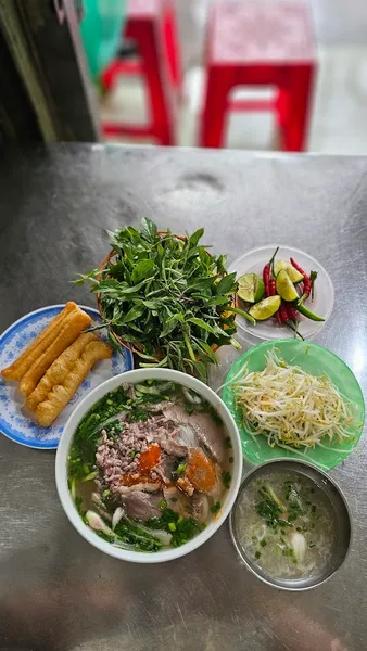 Quán Phở Hà Thành