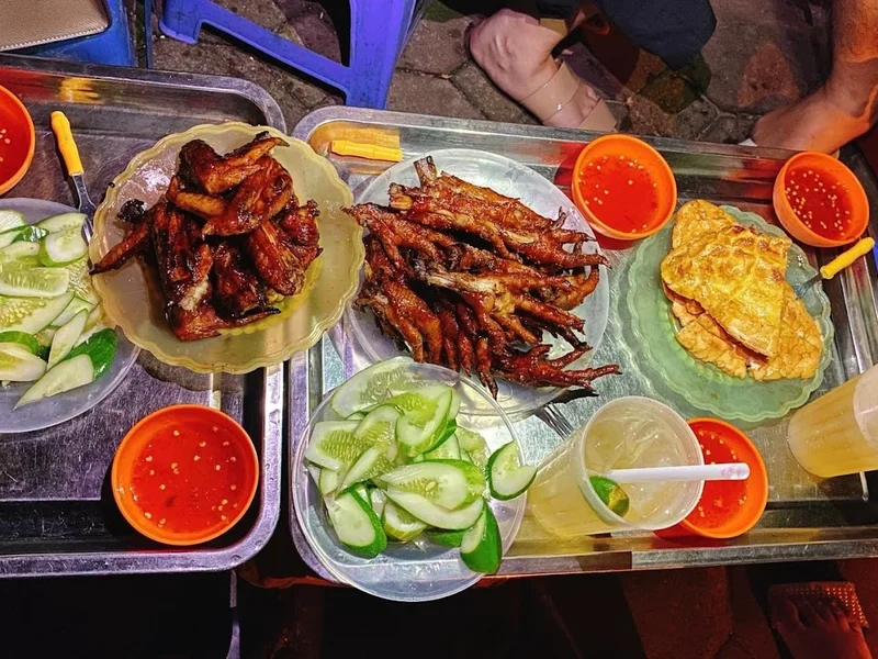 Chân Gà Nướng Thuỵ Khuê