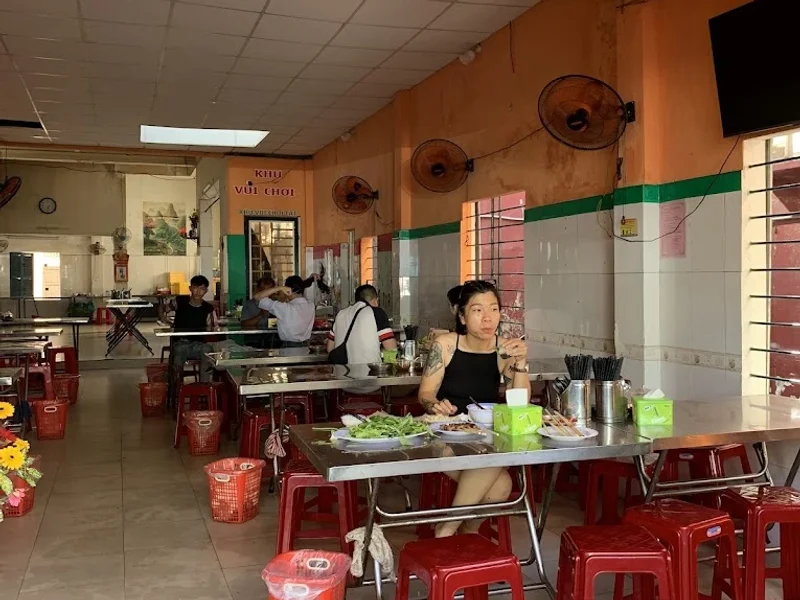 Bún thịt nướng Bà Trai