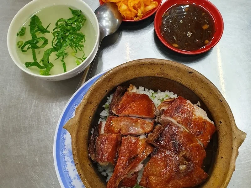 Quán ăn Chợ Lớn