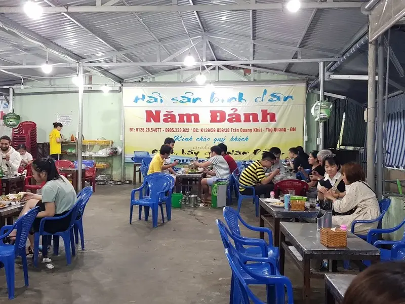 Hải sản Năm Đảnh