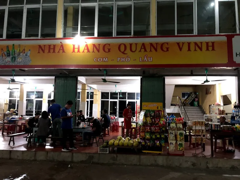 Nhà Hàng Quang Vinh