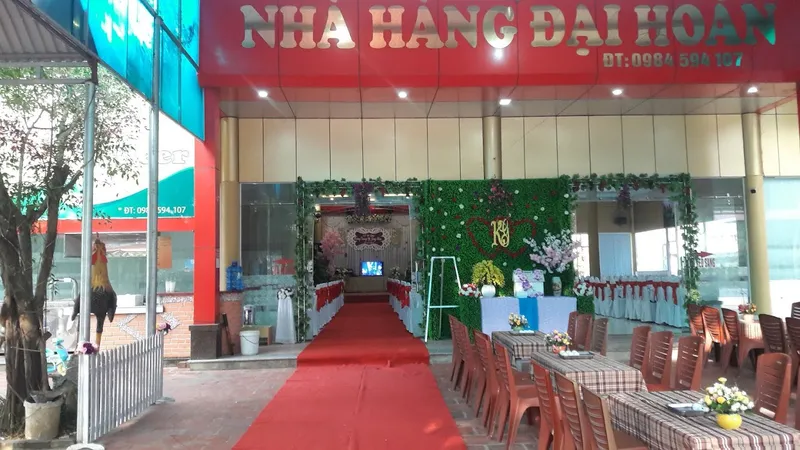 Nhà Hàng Đại Hoàn