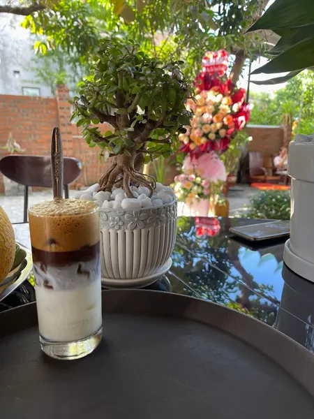 Bờm’s Coffee & Food