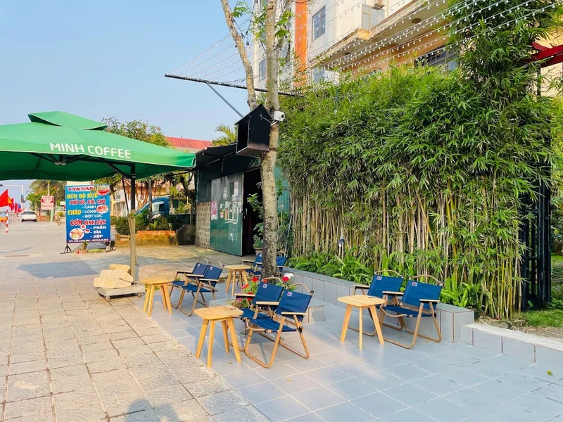 Minh Coffee - Cafe cá Koi