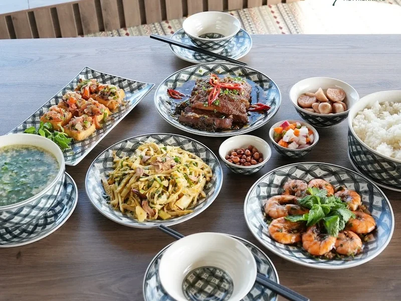 Viettrekking Coffee & Restaurant