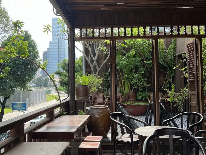 Tiệm Cafe Sài Gòn Xưa