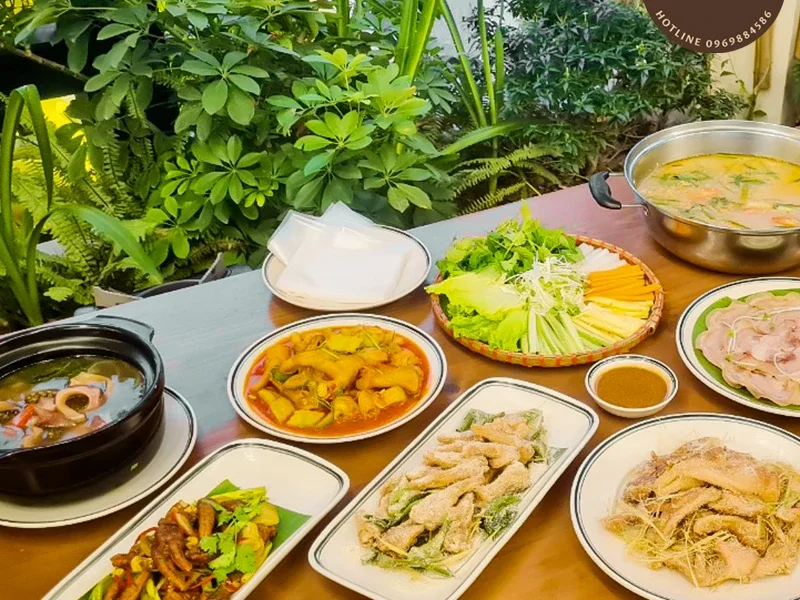 Hẻm 8 Nguyễn Văn Lộc