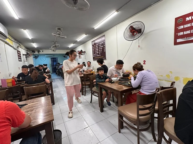 PHỞ BÁT ĐÁ 98 THÁI THỊNH