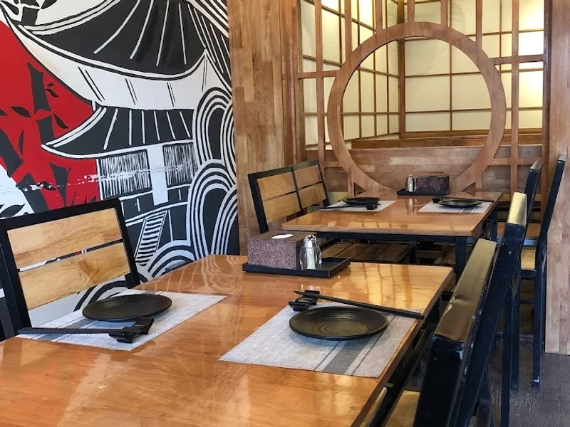 Let's Sushi Yên Lãng