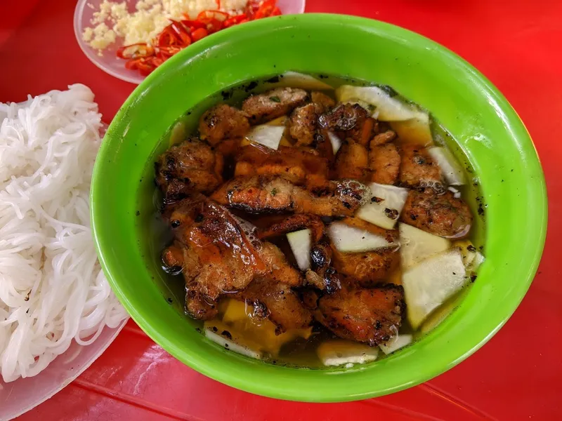 Bún chả ngã 3 Lò Đúc-Nguyễn Cao