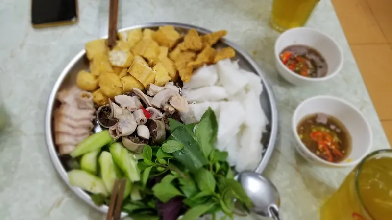 Quán Bún Đậu Trung Hương