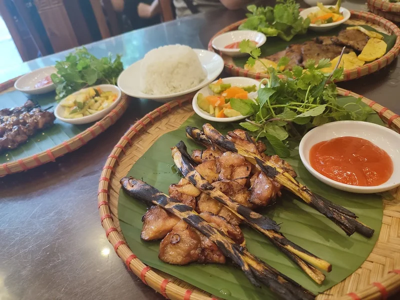 Quán Cơm Phố Cổ