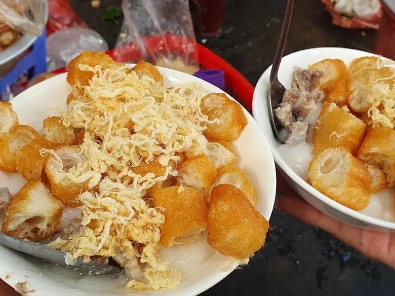 Cháo sườn cô Là