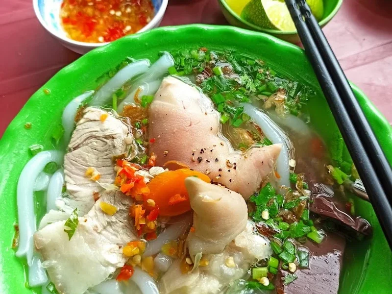 BÁNH CANH GÁNH