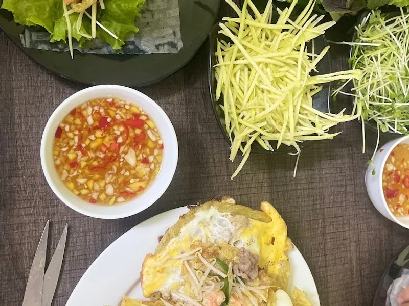 Bánh Xèo Tôm Nhảy Thanh Sang