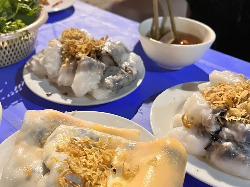 Bánh cuốn nóng 19 Nguyễn Bỉnh Khiêm