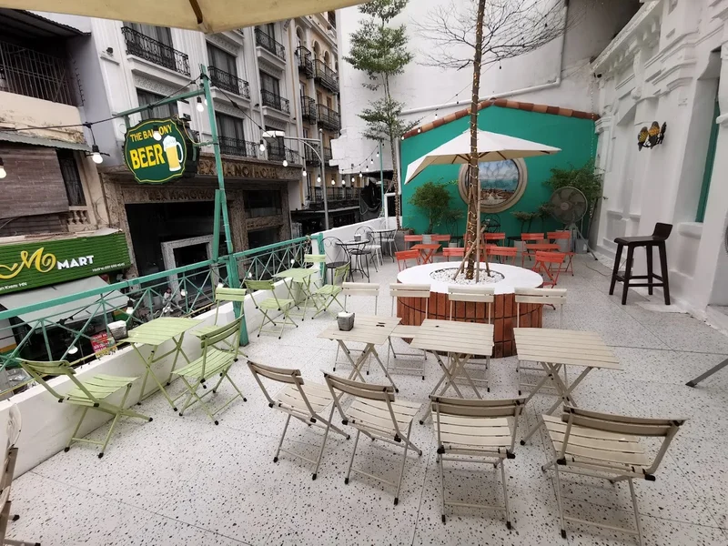 Timeline Coffee & Restaurant