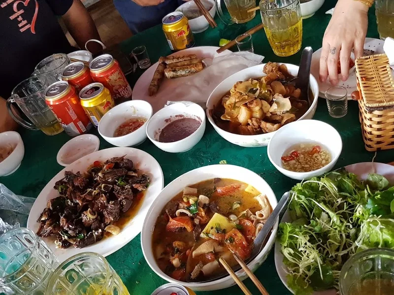Nhà Hàng Phúc Khỏe
