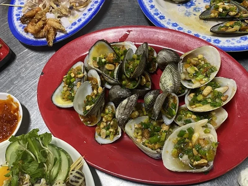 Quán Hải Sản Bé Nữ