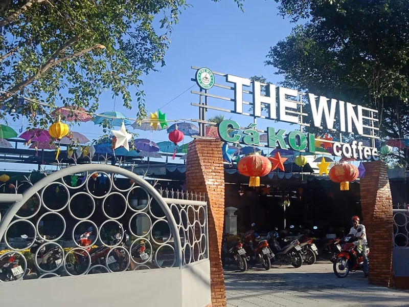 The Win Coffee Cá Koi - Bến Tre