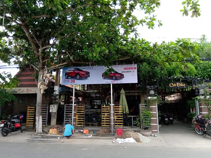 Cafe Cát Đằng