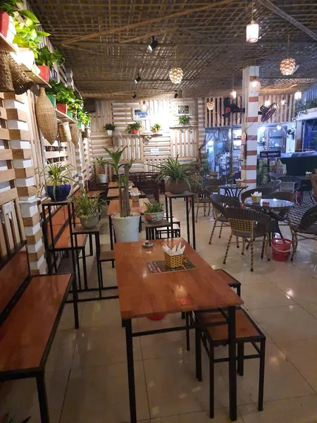 Mộc Quán Cafe Trà Đá